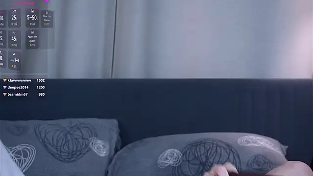 ReynaGrinvalsky live XXX chat