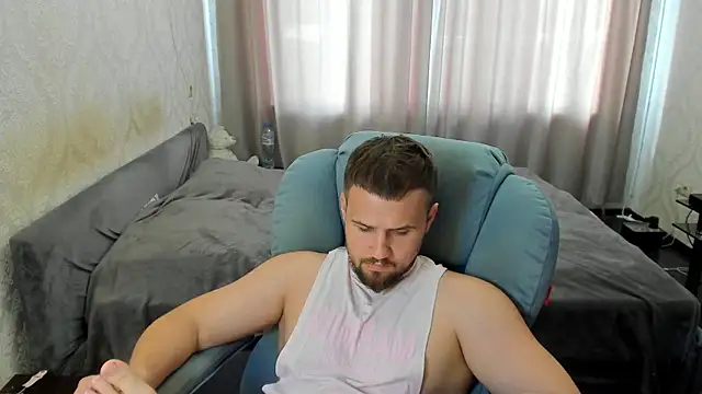XXX chat uživo modela Vladik_b