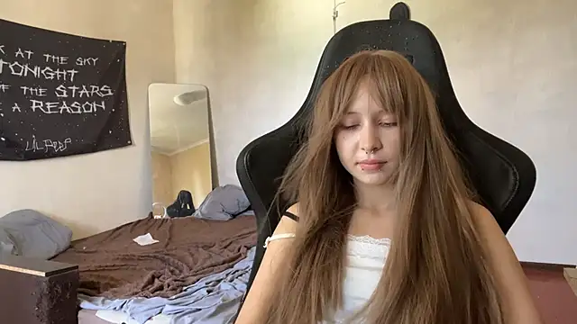 psycholina XXX чат на живо