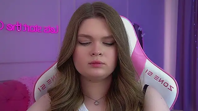 צ'אט XXX בשידור חי של CrystalLyons