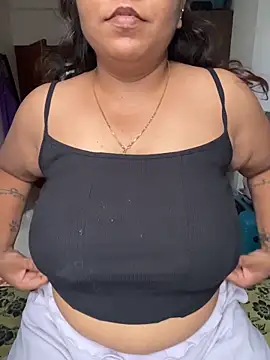 Chat XXX ao vivo de divyaranalive