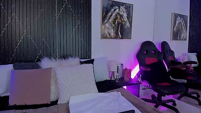Bonnie_Rider's Live XXX Chat