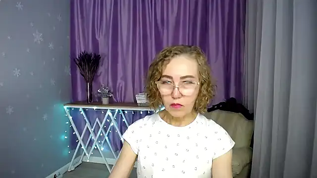 queen_a_n_i Live XXX Chat