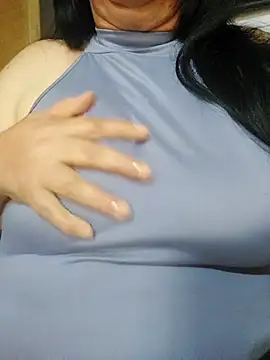 clarita_01 Adlı Modelin Canlı XXX Sohbeti