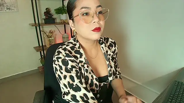 Онлайн чат XXX _Victoria_Collins