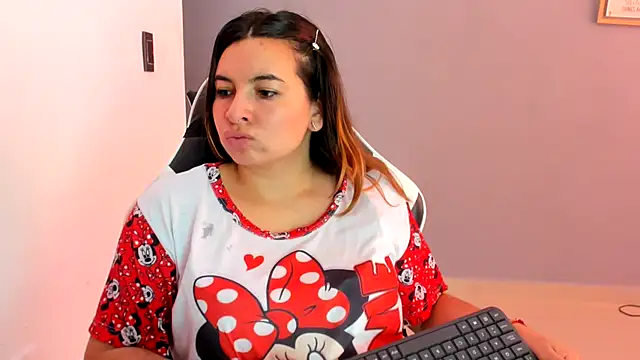 __Emma__11__Lecat_ Chat XXX in diretta