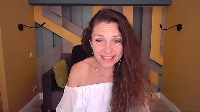 Chat +18 de EllaLong ao vivo