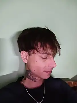 Pro100yy élő XXX-chatje