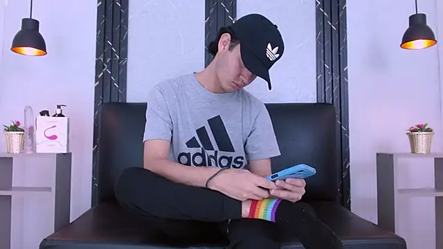 Feiccer_Castquer élő XXX-chatje