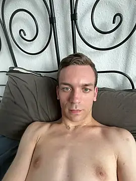 nick_subvyx Chat XXX live