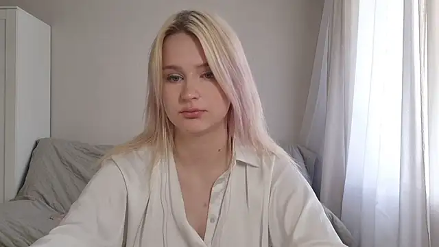 Živý XXX chat BloomMoon
