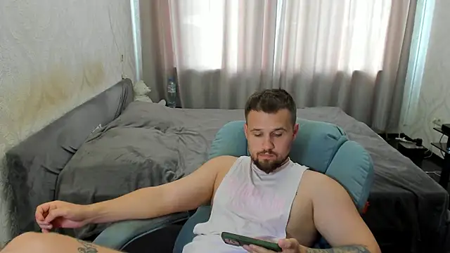 Vladik_b Adlı Modelin Canlı XXX Sohbeti