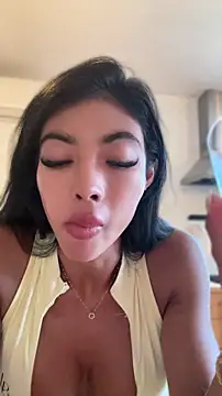 KalaBeckett_ live XXX chat