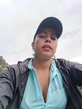 Czat XXX na żywo – _andrea30