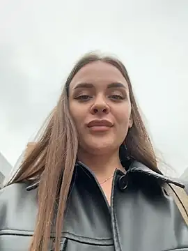 KristiRichn Live XXX chat
