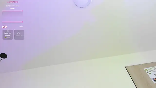Raichell_ Chat XXX in diretta