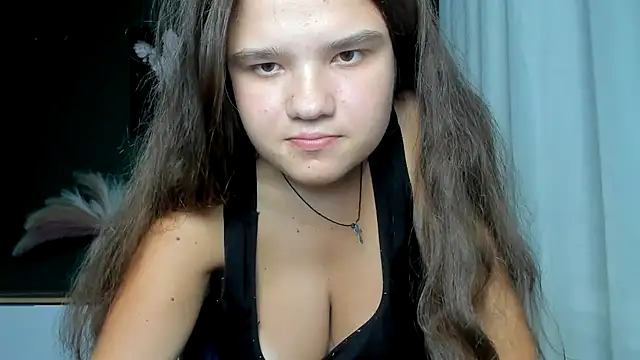 Chat +18 de AdeleCruz ao vivo