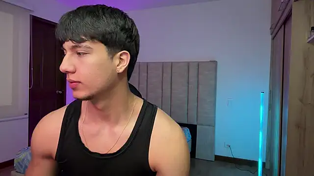 CHRIS_MORGAN1 élő XXX-chatje
