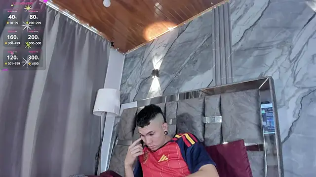 Logan_and_Reachel live XXX chat