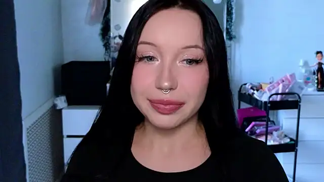 Chat +18 de MoranaMissGod ao vivo