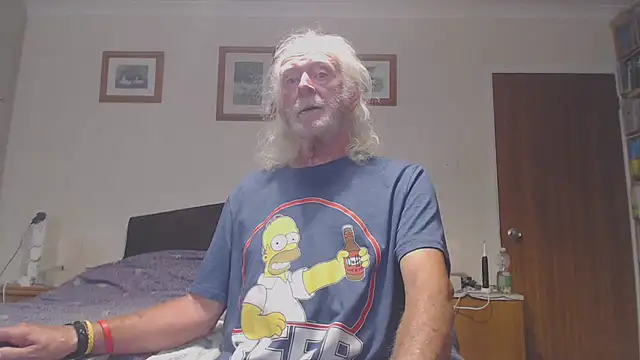 Chat XXX en directo de WaverlyKernow