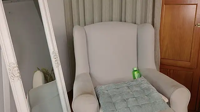 AmateurQueenX's Live XXX Chat