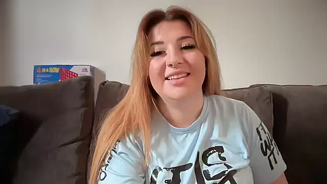 دردشة curvy_rosie69 الجنسية المباشرة