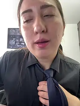 Czat XXX na żywo – suzy-111