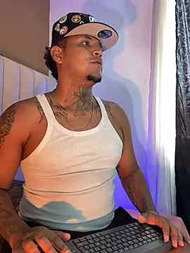 Czat XXX na żywo – Axell_king07