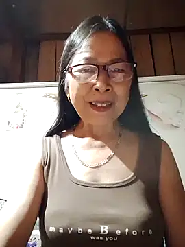 Sky-rain98's Live XXX Chat