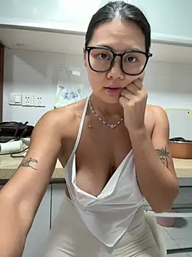 Chat +18 de ruanruan05 ao vivo