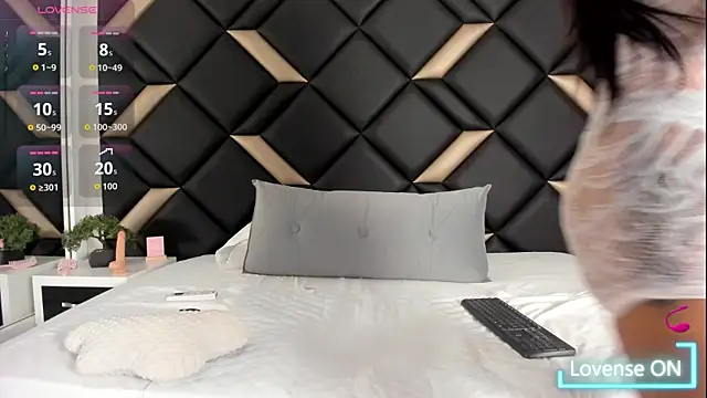 MelisaKovacs Chat XXX live