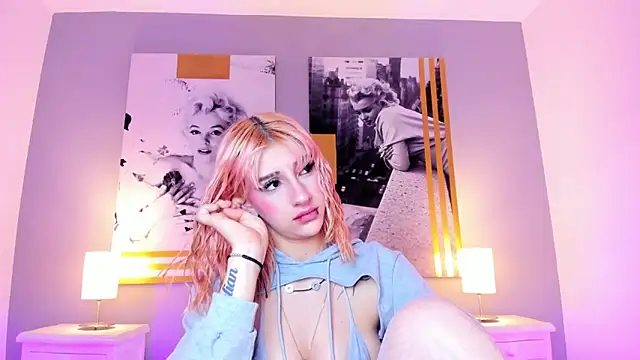 AlannaViera's Live XXX Chat