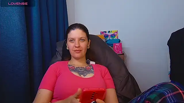 Chat XXX en directo de Ann_mikela