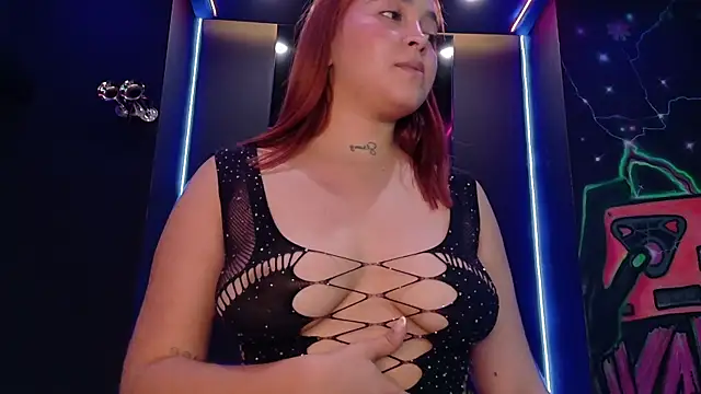 AliceHillss – Naživo XXX chat