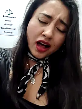 _Sarah-Office1 Live XXX-chat