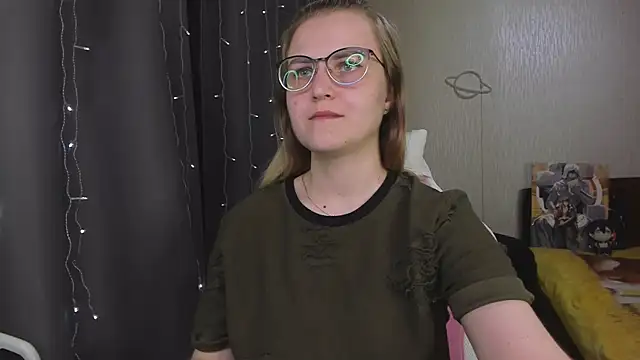 Онлайн чат XXX MissBrightShine