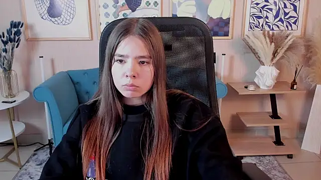 SayaHeartnet: онлайн-секс-чат