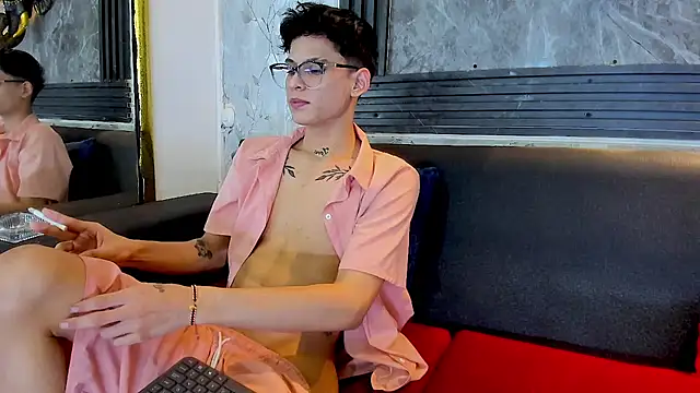 Brianhot0Fn Live XXX chat