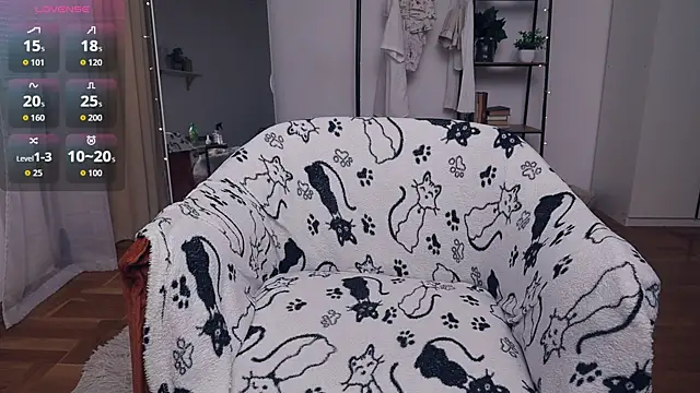 XXX chat uživo modela FaaBinaa