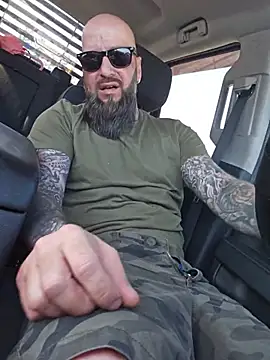 Beardedtattood 现场XXX聊天