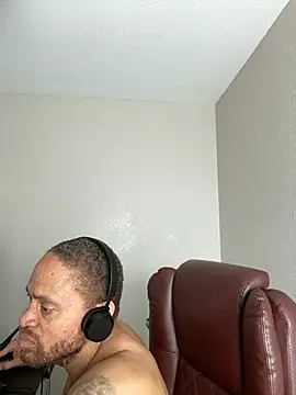 Fathero1time's Live XXX Chat