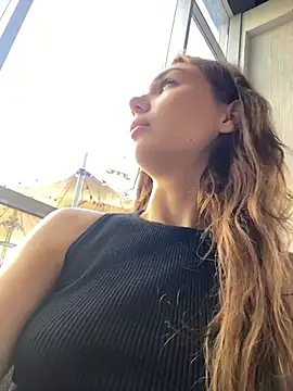 دردشة QuitieLia الجنسية المباشرة