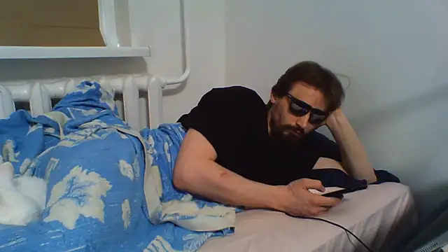 KaelNox XXX чат на живо