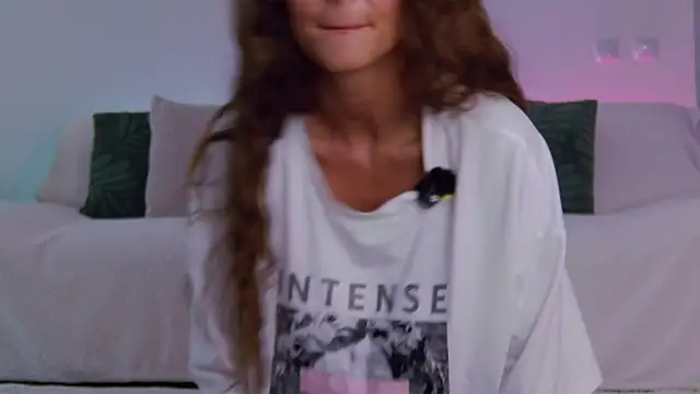 LilyRoselyn's Live XXX Chat