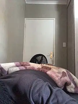Big_B_Cock_1 라이브 XXX 채팅