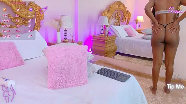 دردشة AshleyFerri الجنسية المباشرة