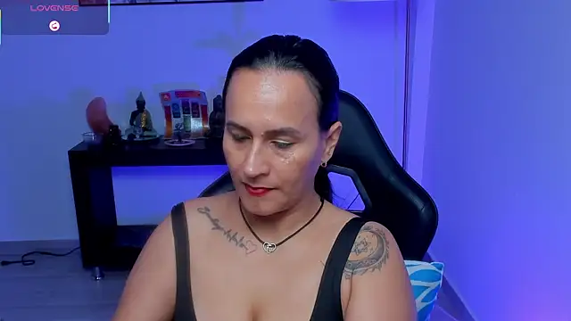 Sara_Charmy Live XXX Chat