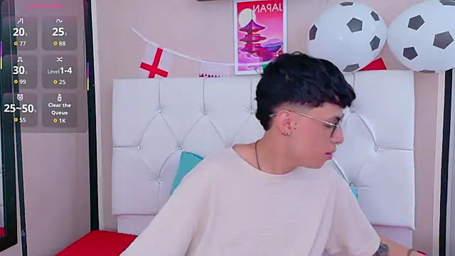 Živý XXX chat Axel__Evans