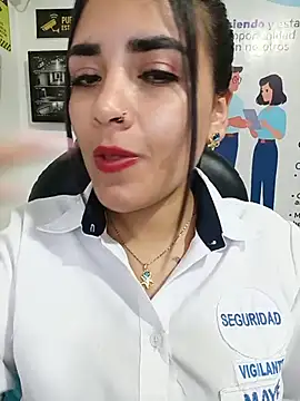 دردشة MAYE__13 الجنسية المباشرة